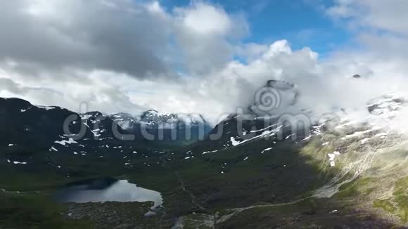 空中镜头美丽的自然挪威视频的预览图