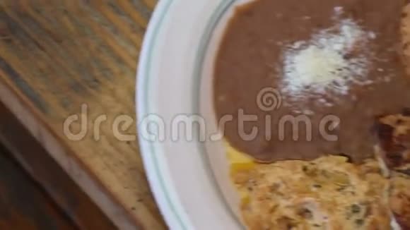 墨西哥餐盘视频的预览图