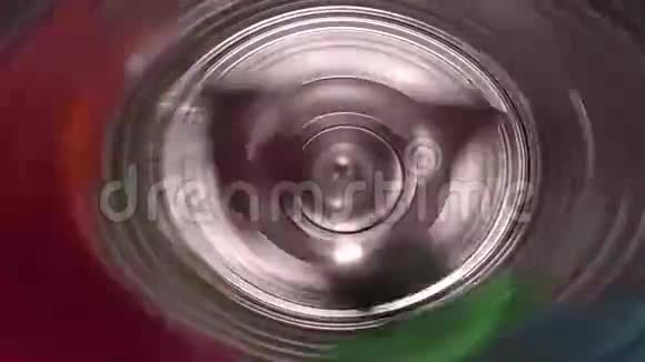 洗衣机离心旋转阶段视频的预览图