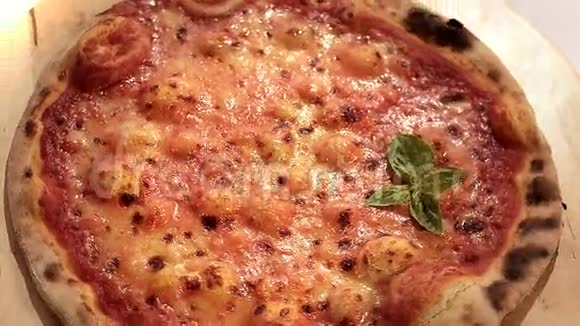 意大利菜披萨视频的预览图