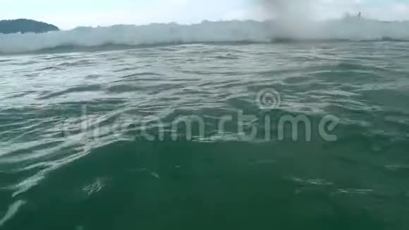 泰国奈哈恩海滩海浪视频的预览图