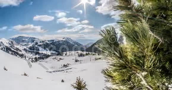 滑雪胜地运动4k视频的预览图