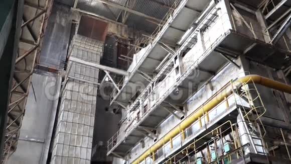 工业设备厂视频的预览图