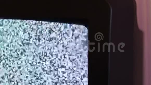 电视静态噪音黑白色视频的预览图