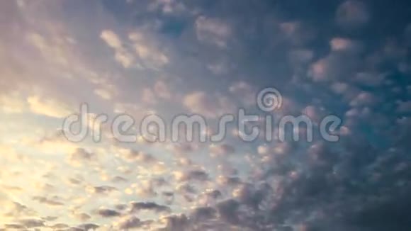 云移动的时间流逝视频的预览图