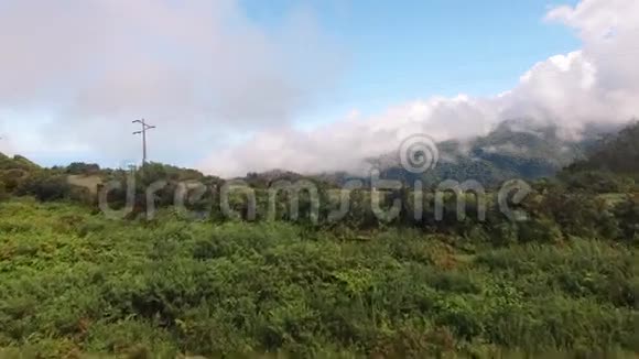 马德拉葡萄牙岛上的山脉视频的预览图