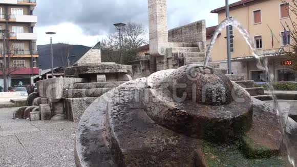 伊塞尼亚的历史中心视频的预览图
