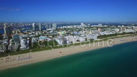 空中镜头迈阿密海滩视频的预览图