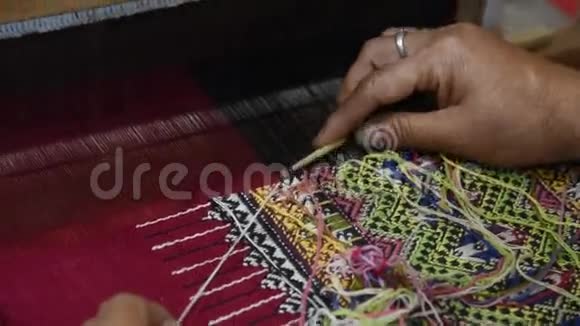传统棉织品视频的预览图