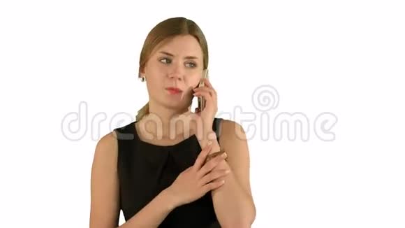一部白色背景的快乐女人电话视频的预览图