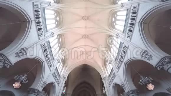 智利的教堂内部建筑视频的预览图