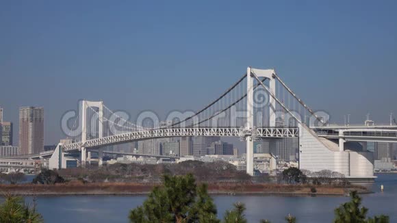 日本东京东京湾彩虹桥景观视频的预览图