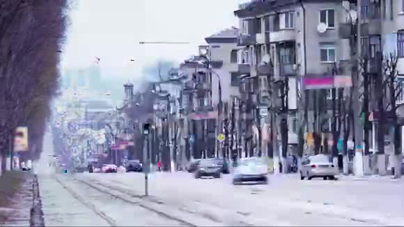 城市街道交通及灯光时间流逝视频的预览图