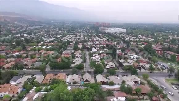 智利圣地亚哥的空中景观视频的预览图