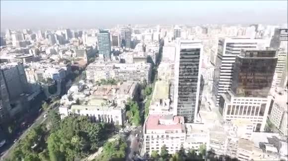 智利圣地亚哥的空中景观视频的预览图