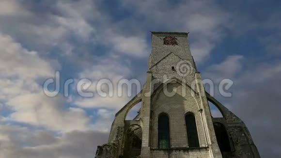 法国图尔斯圣马丁巴西视频的预览图