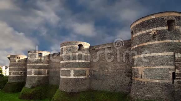 法国缅因州至卢瓦尔的安格斯城堡视频的预览图