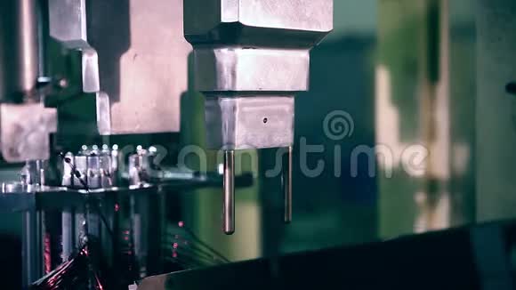 机器人生产过程自动化工业机器人视频的预览图