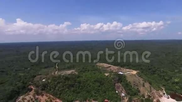 鸟瞰亚马逊巴西视频的预览图