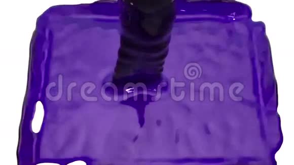 喷气透明紫罗兰液体填充屏幕阿尔法哑光包括在内三维渲染很高的模拟和渲染视频的预览图