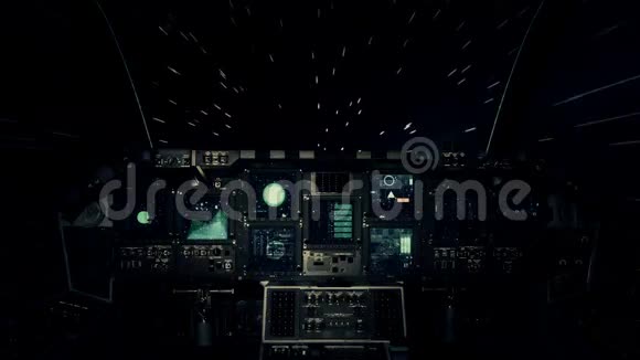 太空飞行中的太空飞船驾驶舱在太空中以光速飞行视频的预览图