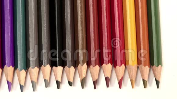 彩色铅笔一个白色背景视频的预览图