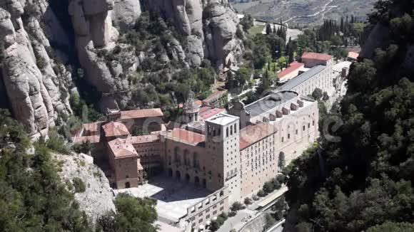 巴塞罗那附近的蒙特塞拉特修道院视频的预览图