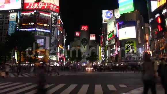 东京石布雅商业城市街视频的预览图