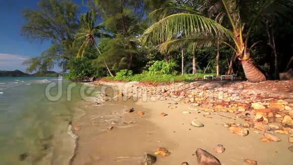 热带岛屿美丽的海滩郭昌视频的预览图