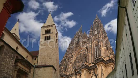 捷克共和国布拉格城堡和赫拉德卡尼的圣维特大教堂罗马天主教大教堂视频的预览图