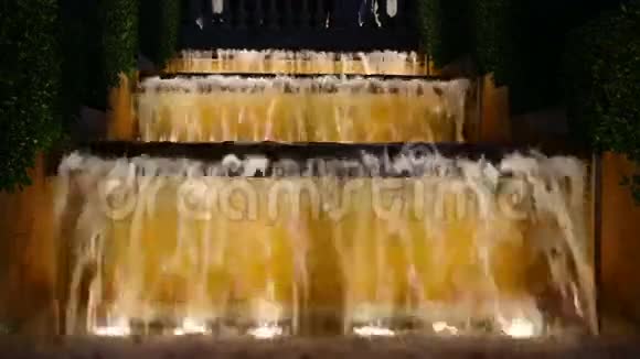 巴塞罗那的声乐蒙特朱伊喷泉视频的预览图