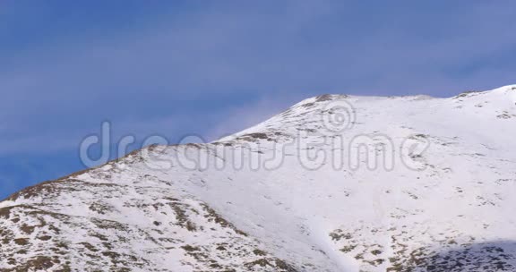 瓦尔德诺里亚山雪顶4k西班牙视频的预览图