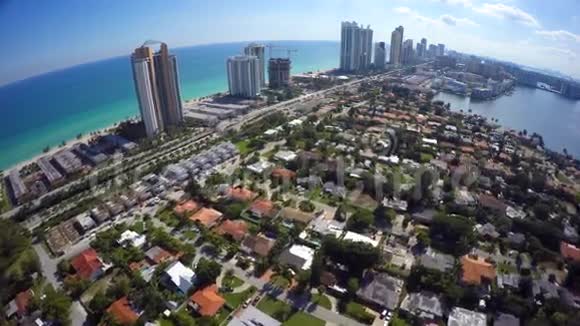 阳光岛滩FL航空录像视频的预览图