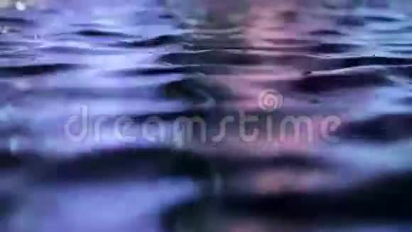 水面背景视频的预览图