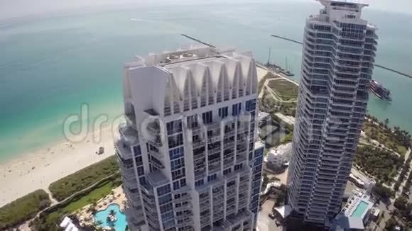 迈阿密海滩空中天桥视频的预览图
