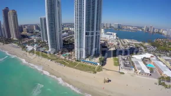 空中视频阳光岛海滩FL视频的预览图