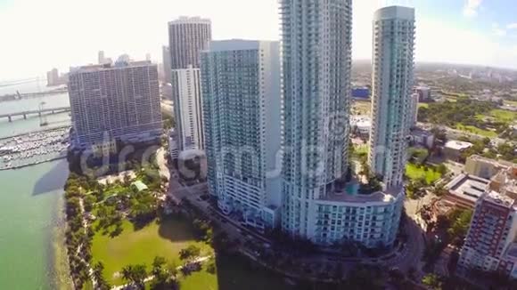 迈阿密高层建筑视频的预览图