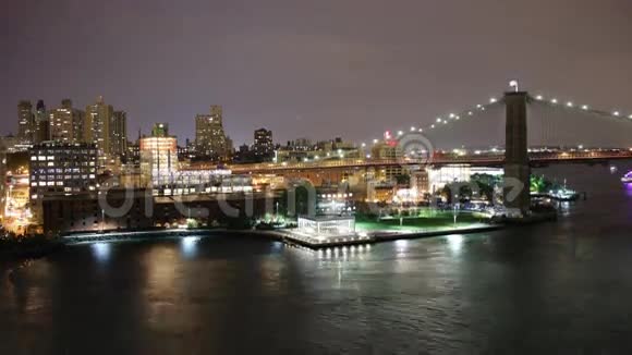 布鲁克林大桥观景距离曼哈顿纽约有4k个时间间隔视频的预览图