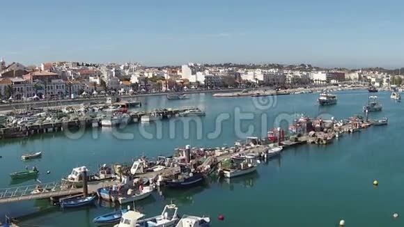 从葡萄牙拉各斯港起飞视频的预览图