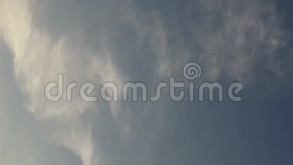 东京上空云景的时间推移视频的预览图