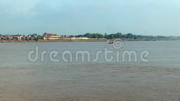 东南亚湄公河渡轮视频的预览图