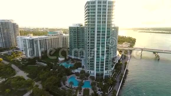 海上迈阿密航空建筑视频的预览图