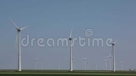 风力涡轮机产生替代能源视频的预览图