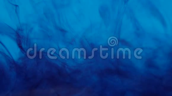 抽象蓝色液体背景滴视频的预览图