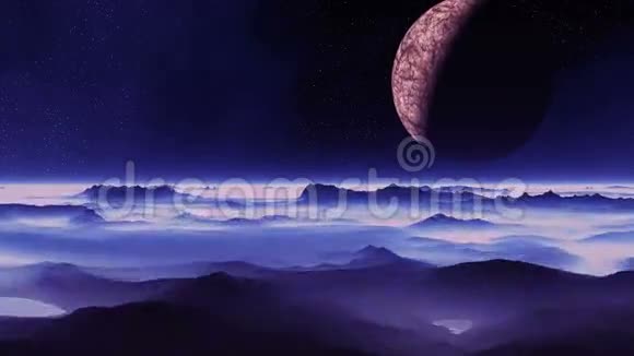 月亮飞过一个外星球视频的预览图