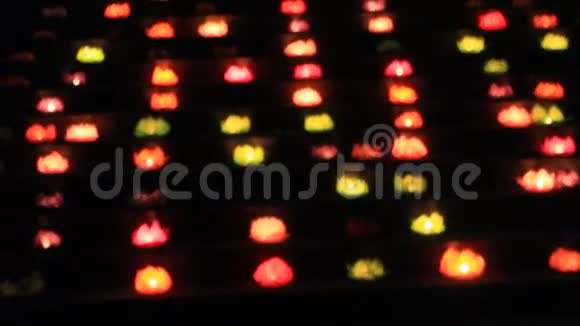 传统节日中的蜡烛越南视频的预览图