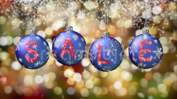 销售横幅蓝色圣诞球与圆形雪花在金色的背景4K视频的预览图