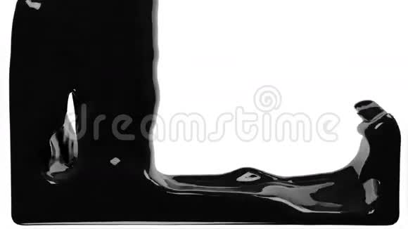 黑色油漆填充屏幕隔离在白色全高清与阿尔法通道视频的预览图