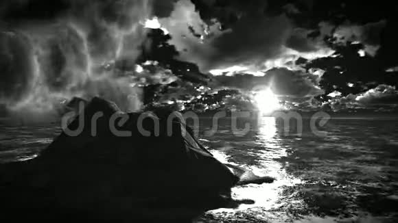 岛上火山爆发视频的预览图