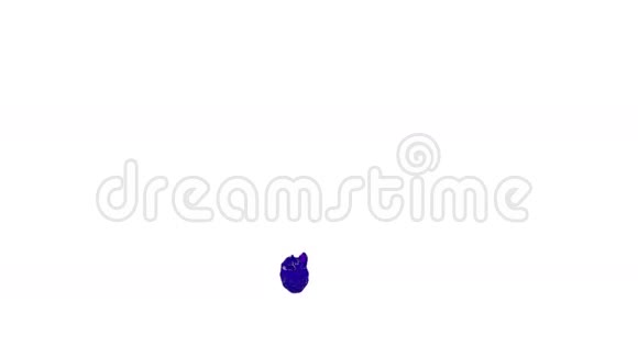 溅出一道紫色液体到空气中透明液体视频的预览图